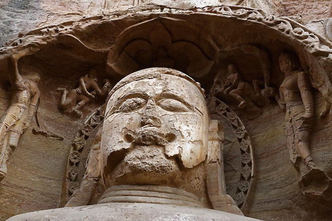 Gwalior-Statues jaïnes-007